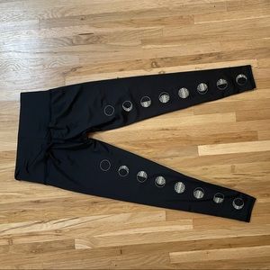 Teeki moon phase leggings